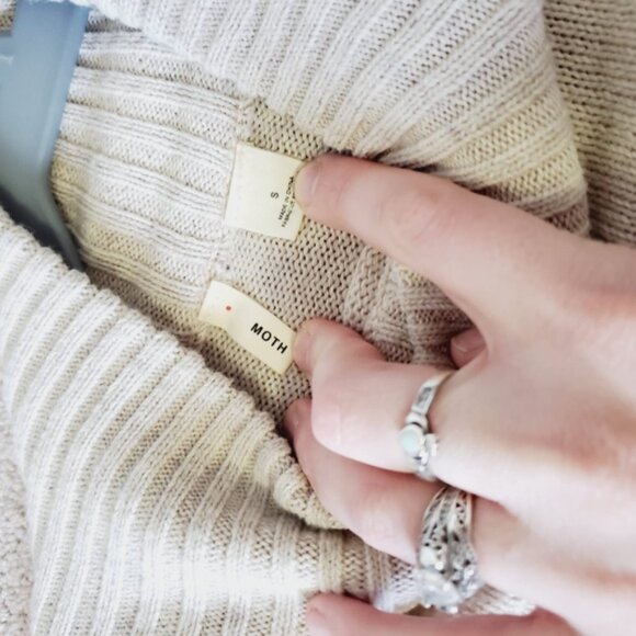 Anthropologie Cream Sweater with Patterned Back - Picture 4 of 7